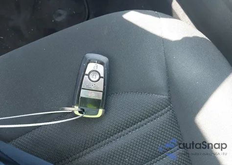 2017 Ford Fusion Se z USA, uszkodzony, nr VIN 3FA6P0H70HR102858